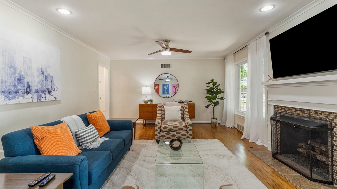 Photo of Livingroom in Tulsa