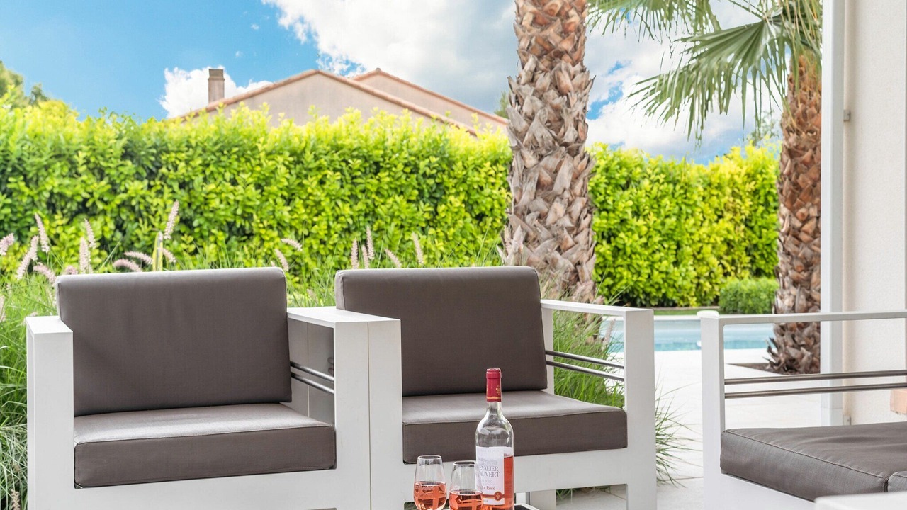 Photo of Patio Balcony in Saint-Genies-de-Fontedit