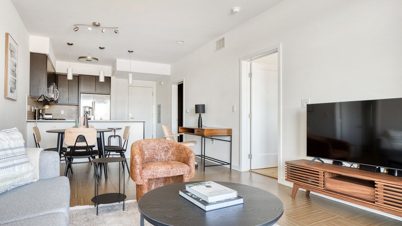 Photo of Livingroom in Del Rey