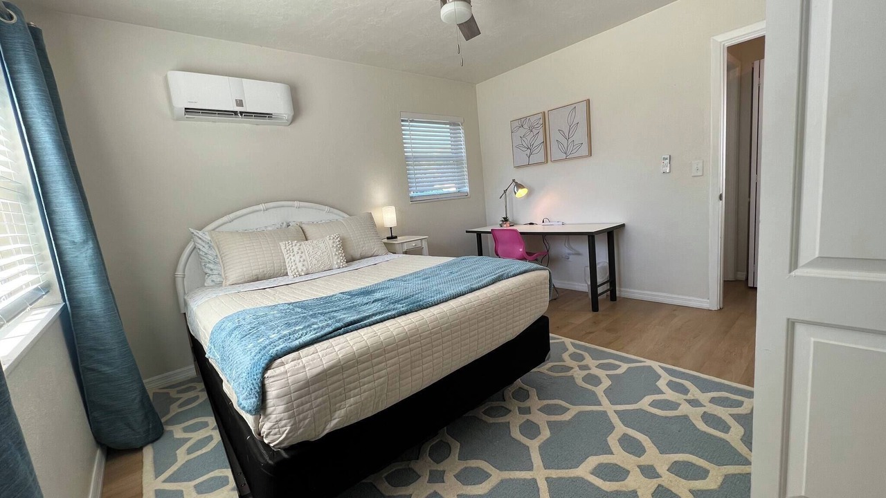 Photo of Bedroom in Deltona Lakes