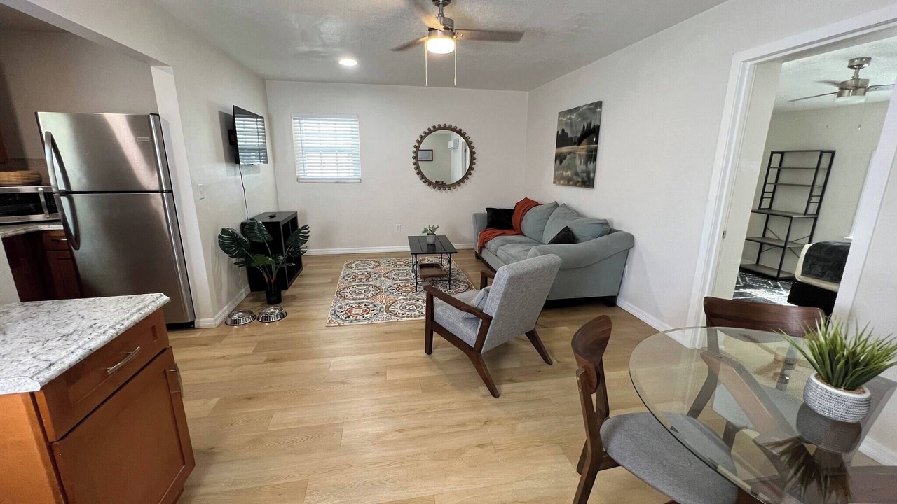 Photo of Livingroom in Deltona Lakes