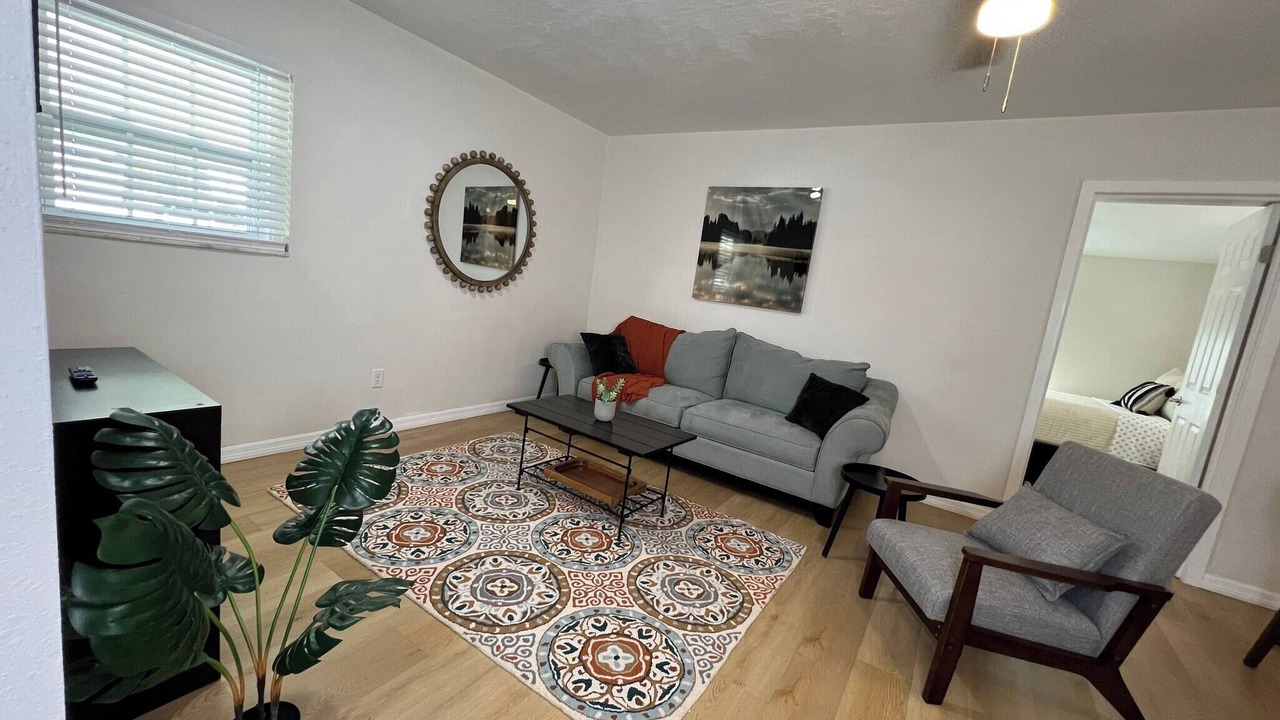 Photo of Livingroom in Deltona Lakes