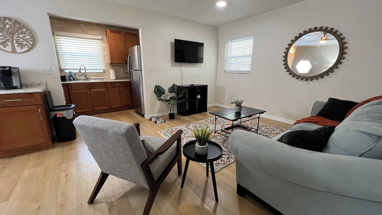 Photo of Livingroom in Deltona Lakes