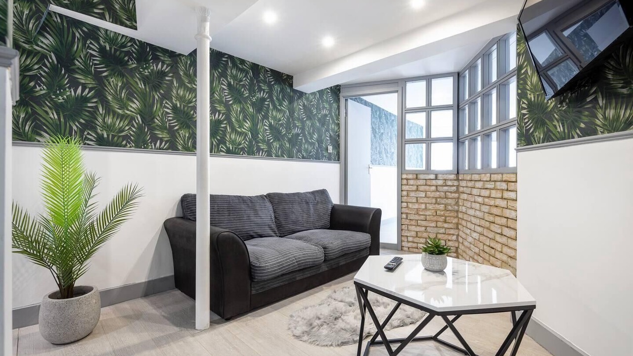 Photo of Others in East Acton