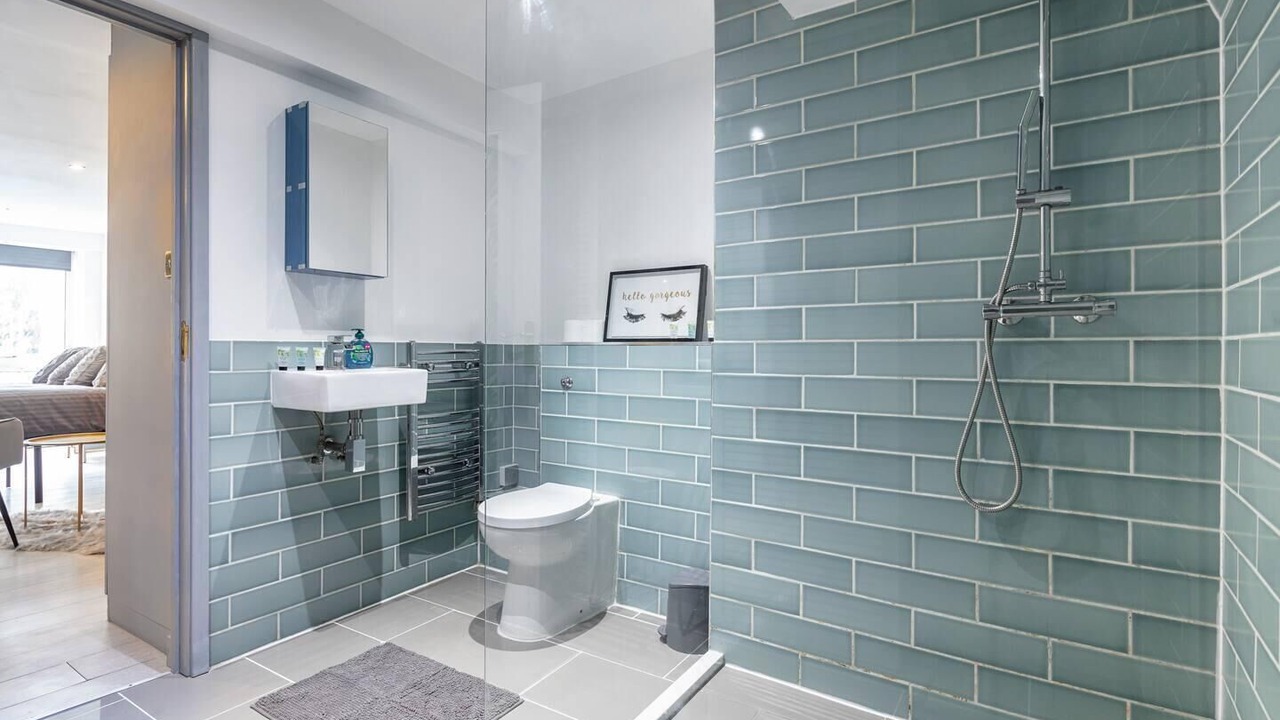 Photo of Others in East Acton