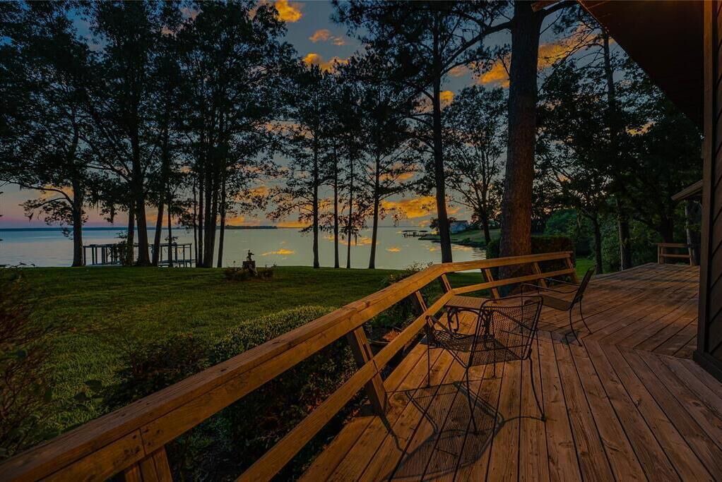 Photo of Patio Balcony in West Livingston