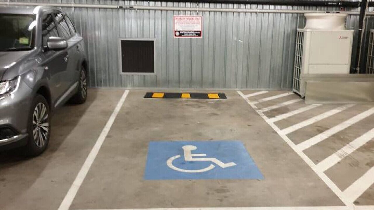 Photo of Outdoor in Flemington