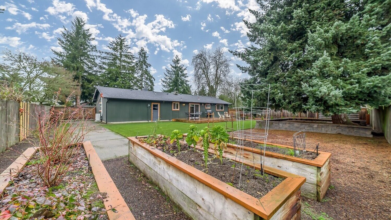 Photo of Others in Central Oregon