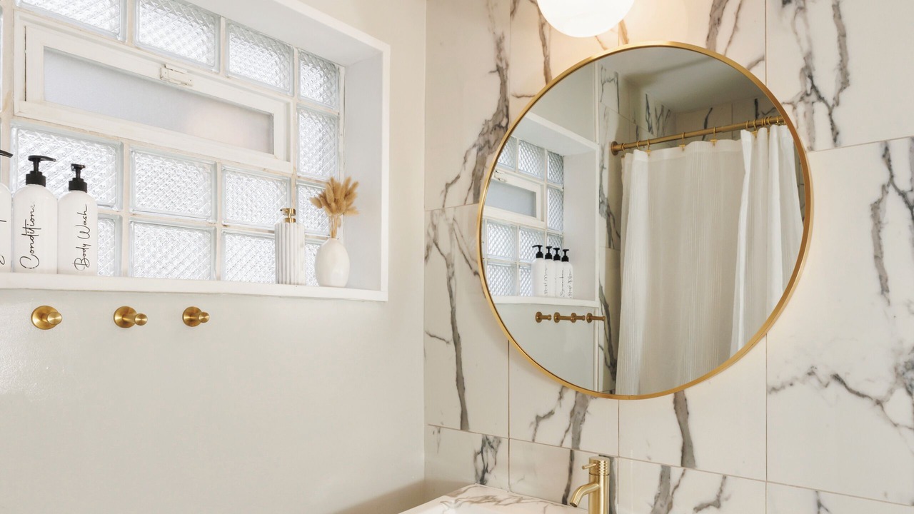 Photo of Bathroom in South Holland