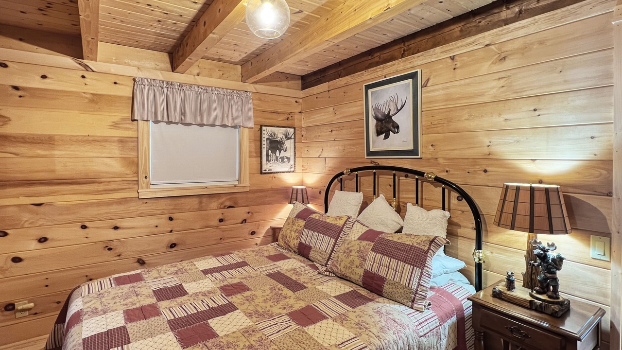 Photo of Bedroom in Beaver Cove