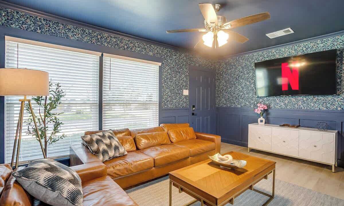 Photo of Bedroom in Central Arlington