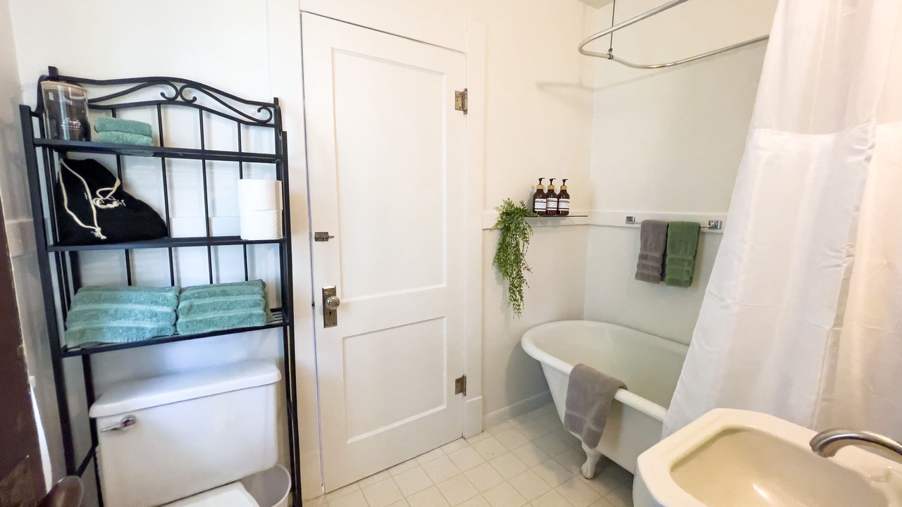 Photo of Bathroom in Laramie