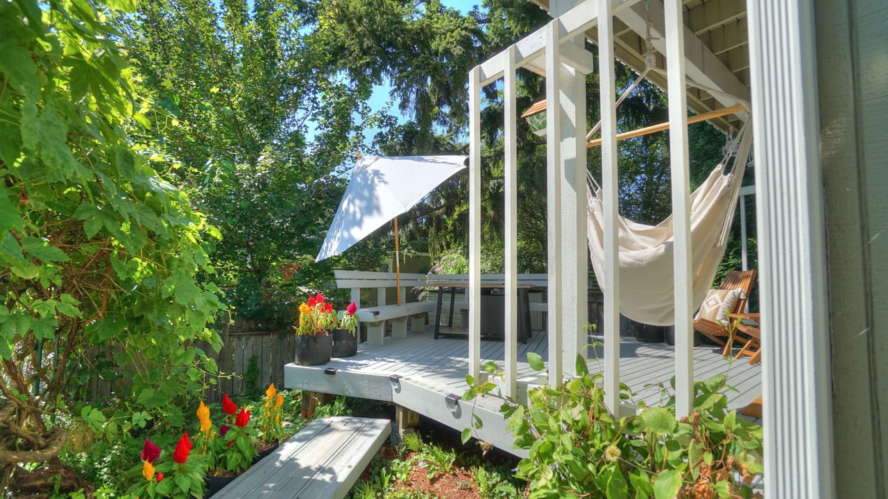 Photo of Others in Wedgwood