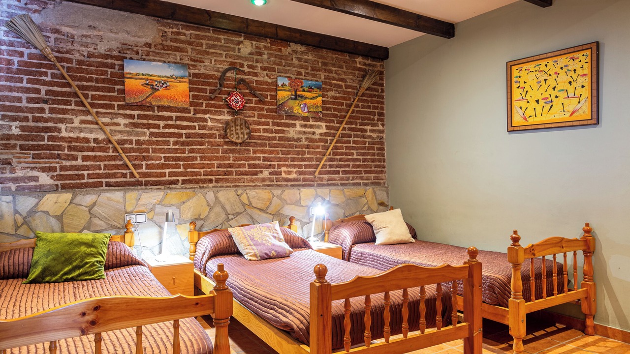 Photo of Bedroom in Palafolls
