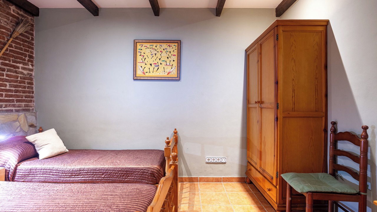Photo of Bedroom in Palafolls