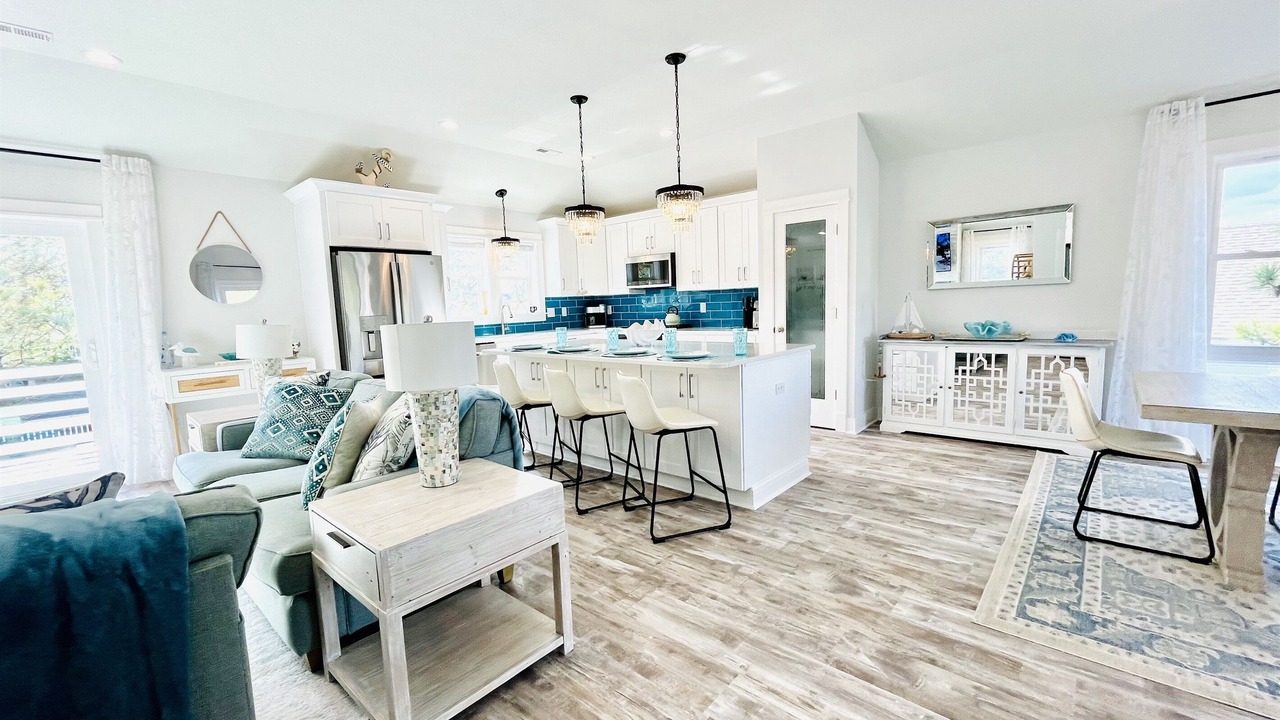 Photo of Bedroom in Monteray Shores