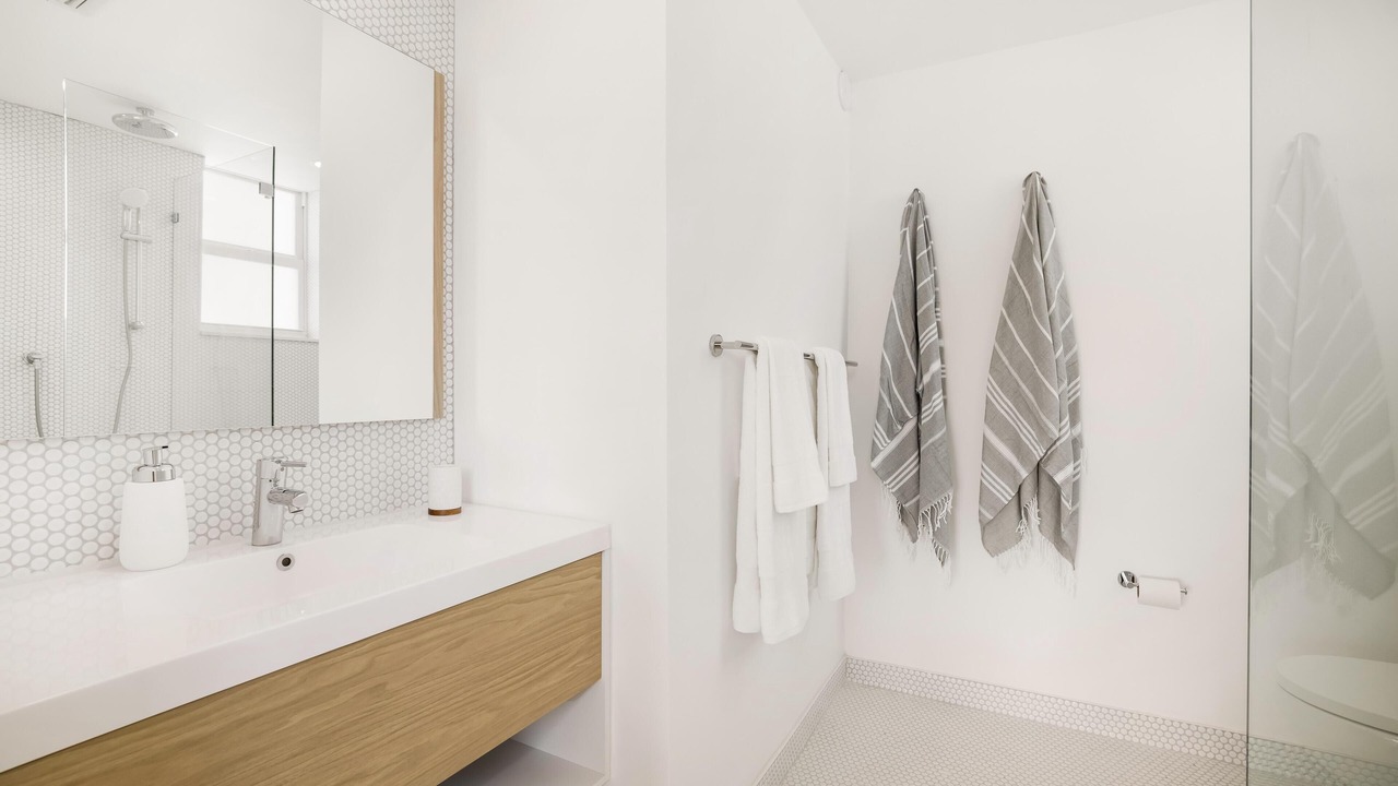 Photo of Bathroom in Bay Harbor Islands