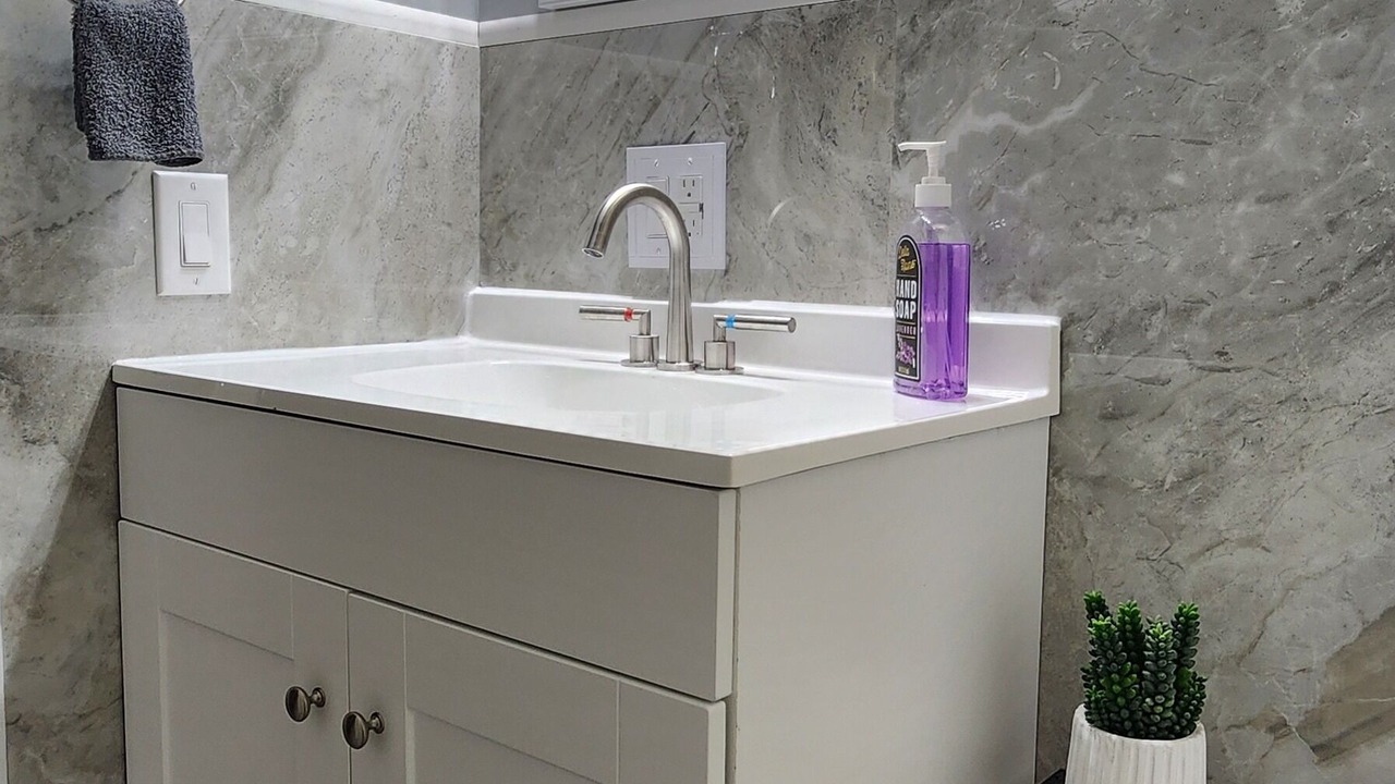 Photo of Bathroom in Village of Yorkville
