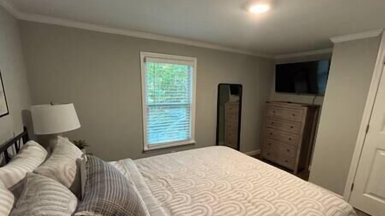 Photo of Bedroom in Thomson
