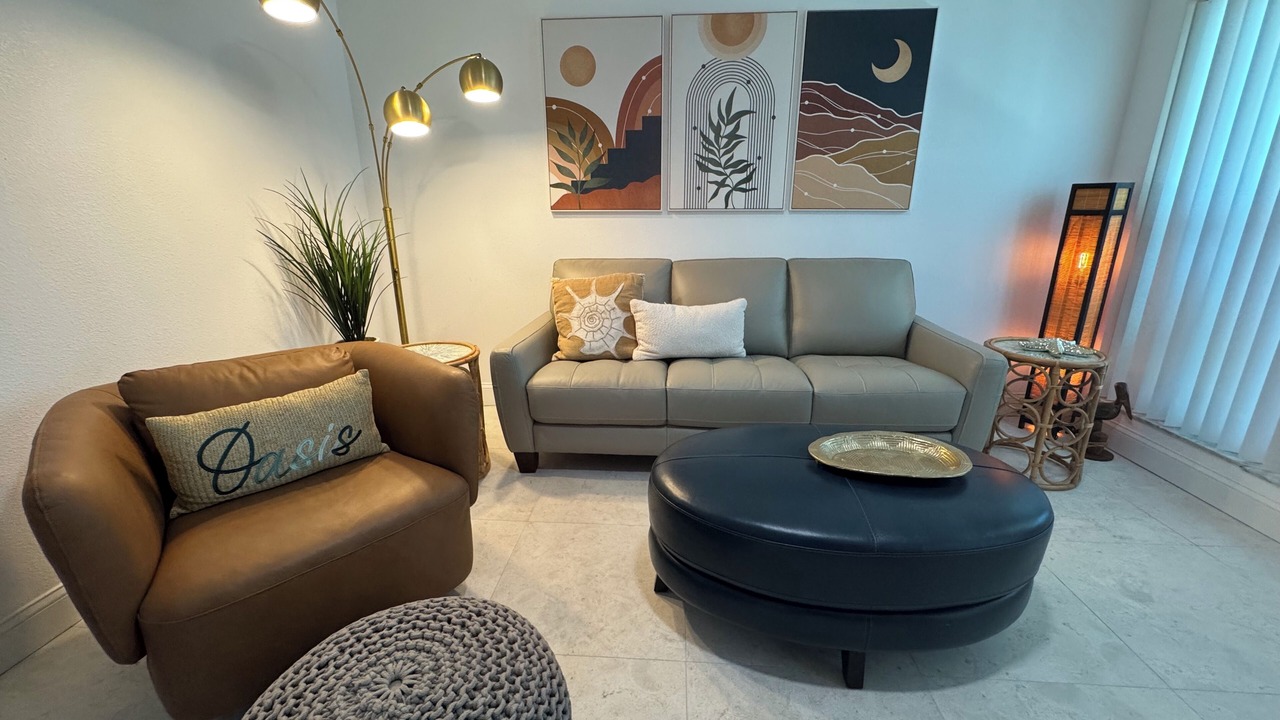 Photo of Livingroom in Madeira Beach
