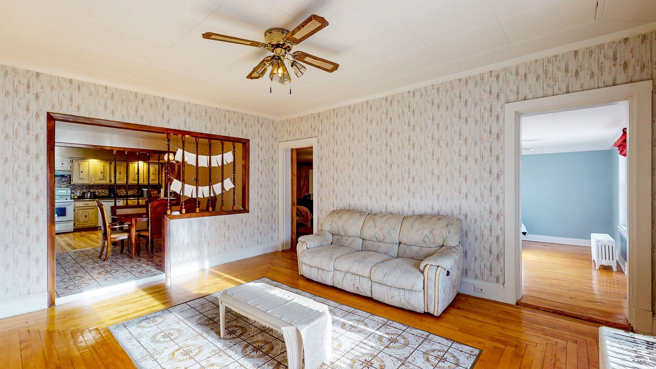 Photo of Livingroom in Madawaska
