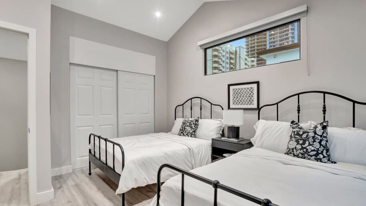 Photo of Bedroom in Central Beach