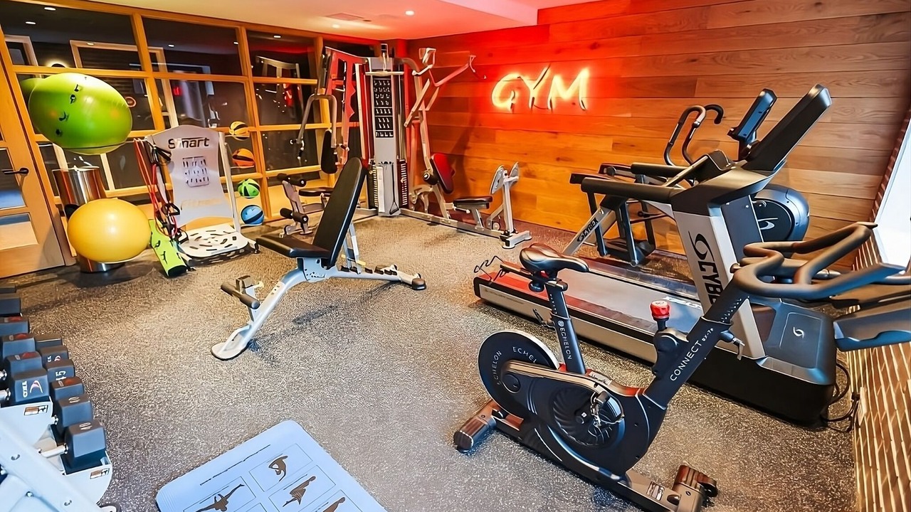 Photo of Others in Washington Heights