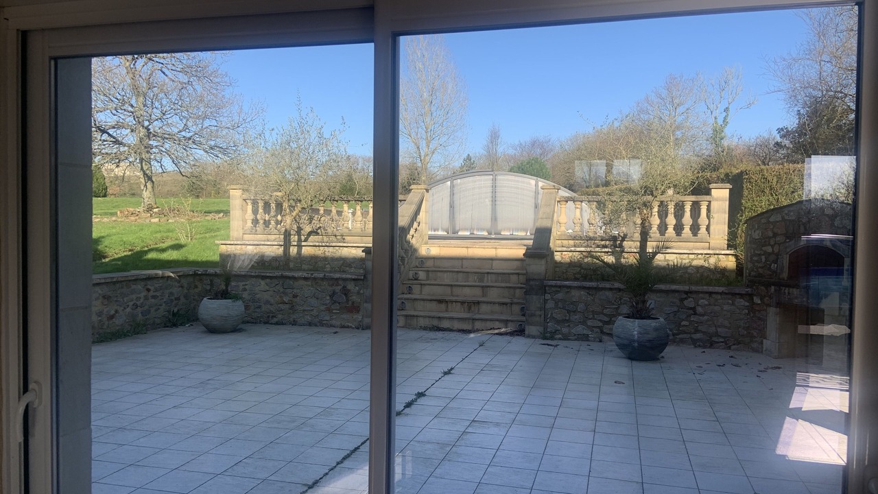 Photo of Others in Montebourg