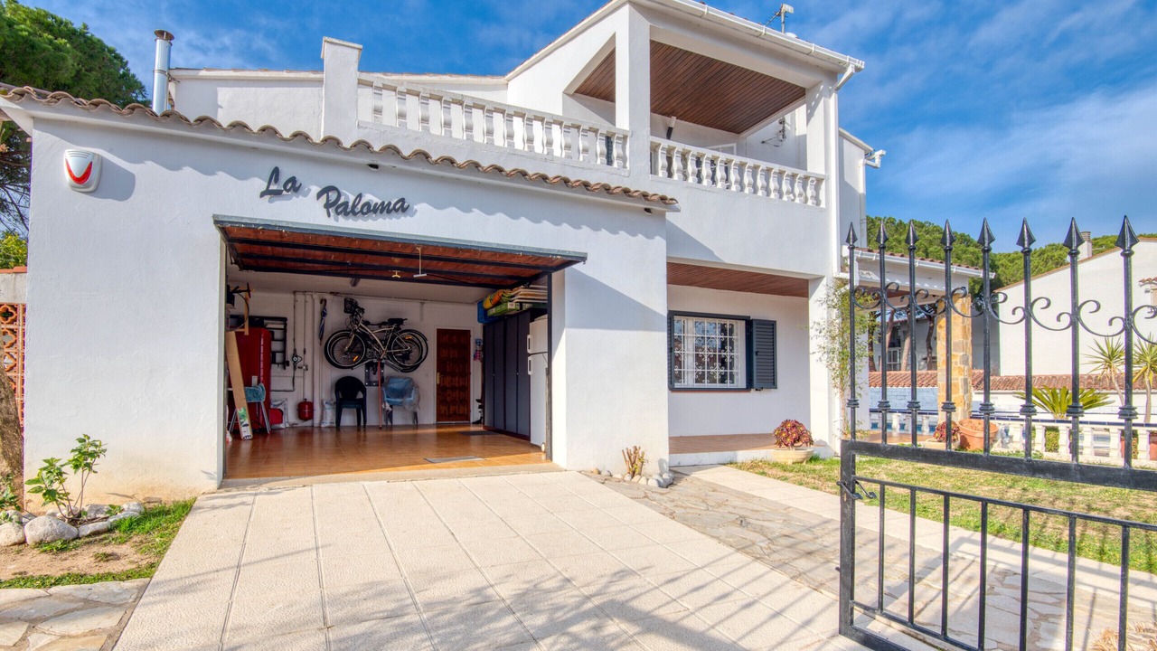 Photo of Others in L'Escala
