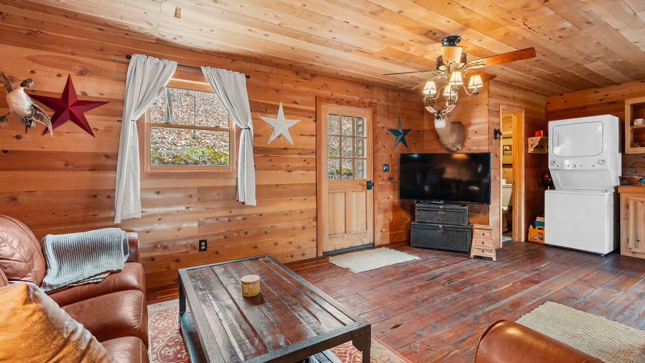 Photo of Livingroom in Franklin