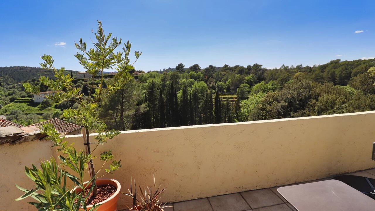 Photo of Others in Saint-Jacques