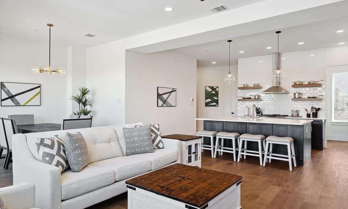 Photo of Livingroom in Cedars