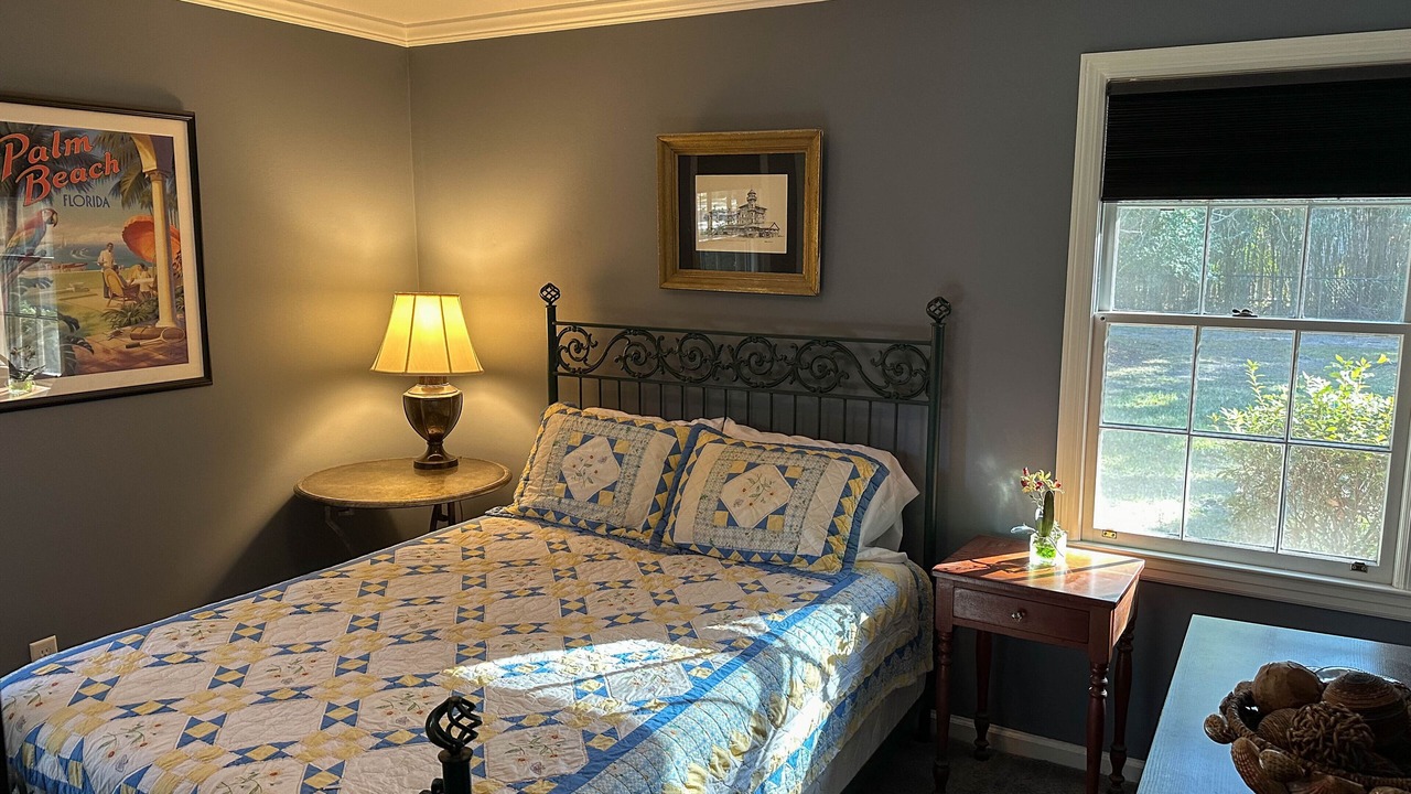 Photo of Bedroom in Jekyll Island