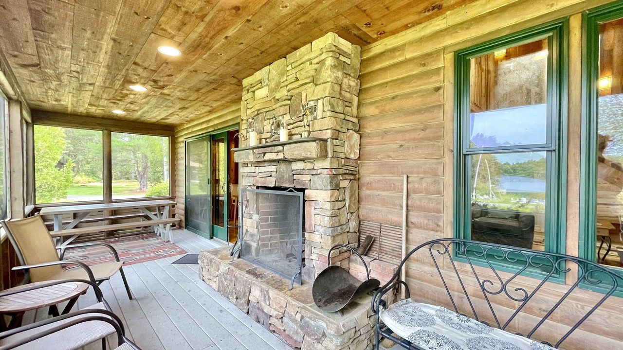 Photo of Livingroom in Boothbay