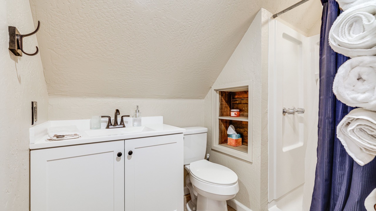 Photo of Bathroom in Forest Meadows