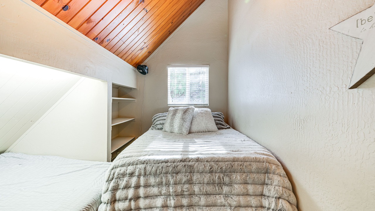 Photo of Bedroom in Forest Meadows