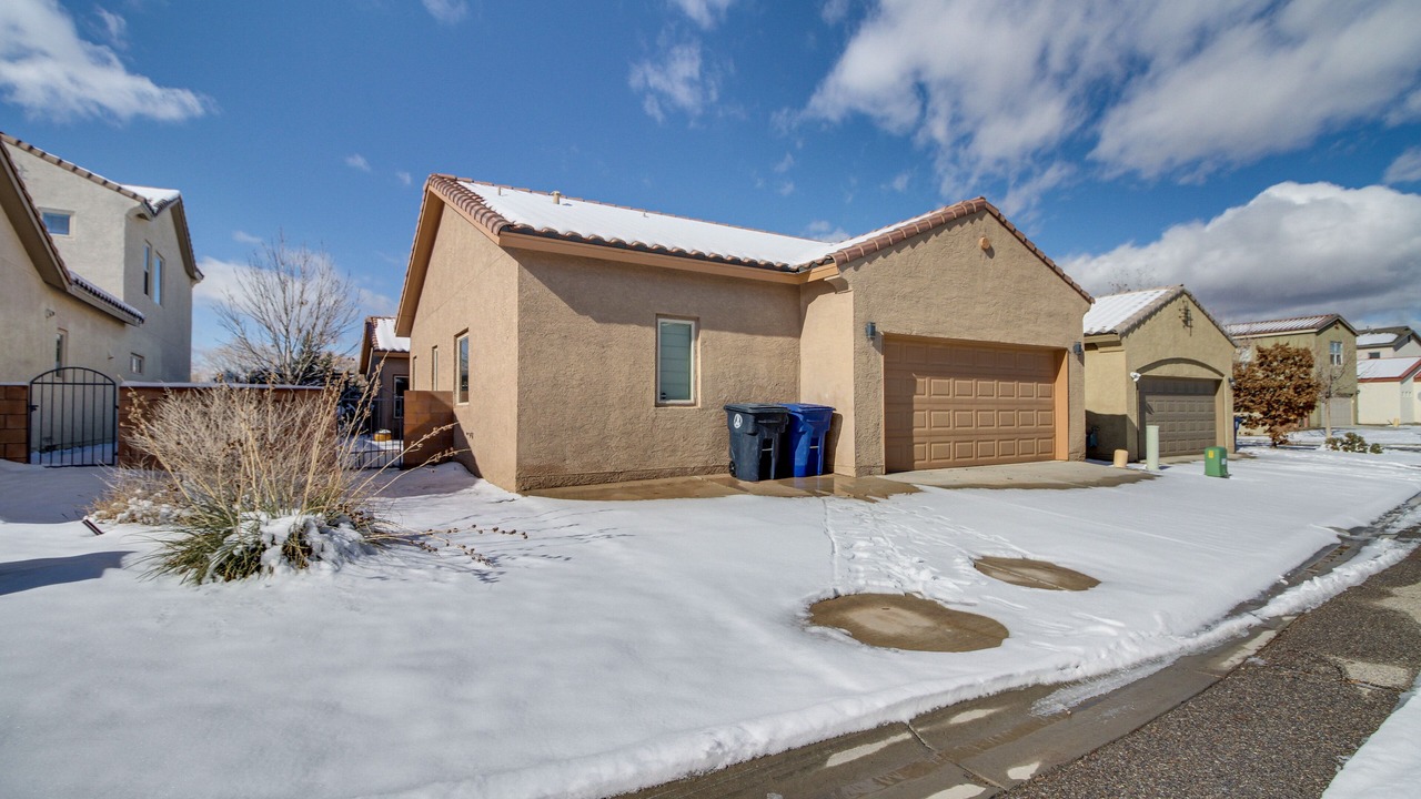 Photo of Outdoor in Mesa Del Sol Innovation Park