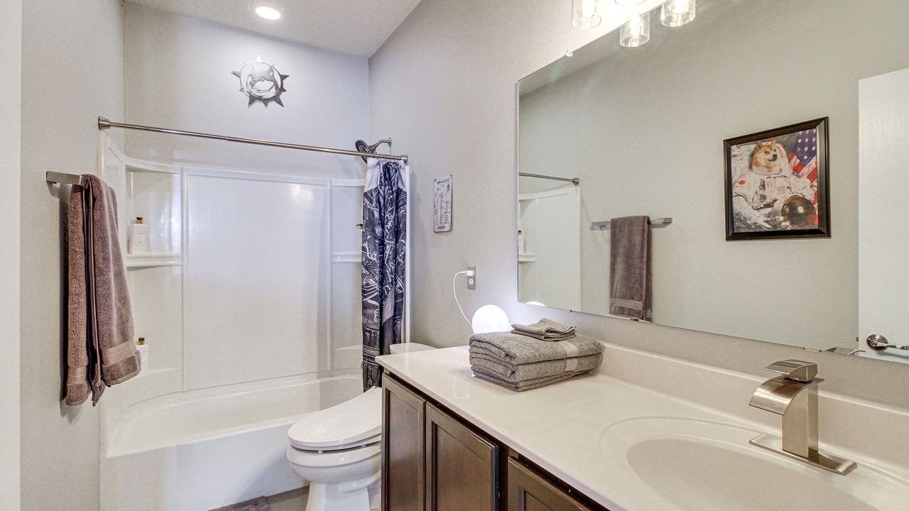 Photo of Bathroom in Mesa Del Sol Innovation Park