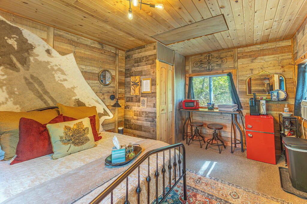 Photo of Bedroom in De Soto