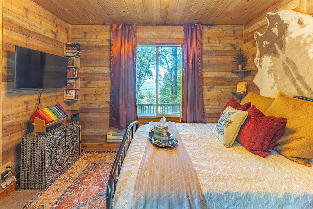 Photo of Bedroom in De Soto