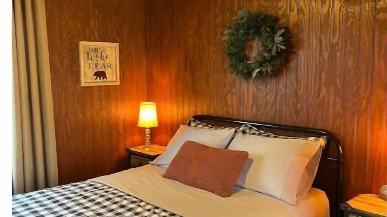 Photo of Bedroom in Pickens
