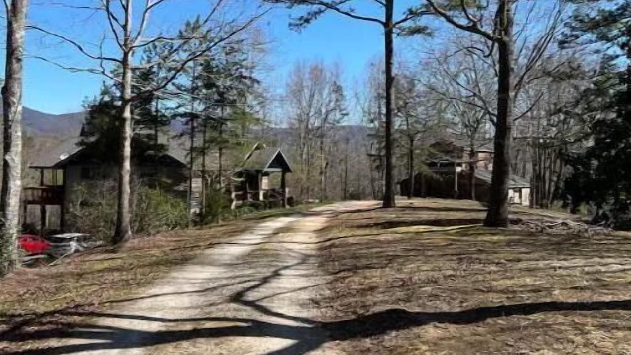Photo of Others in Pickens