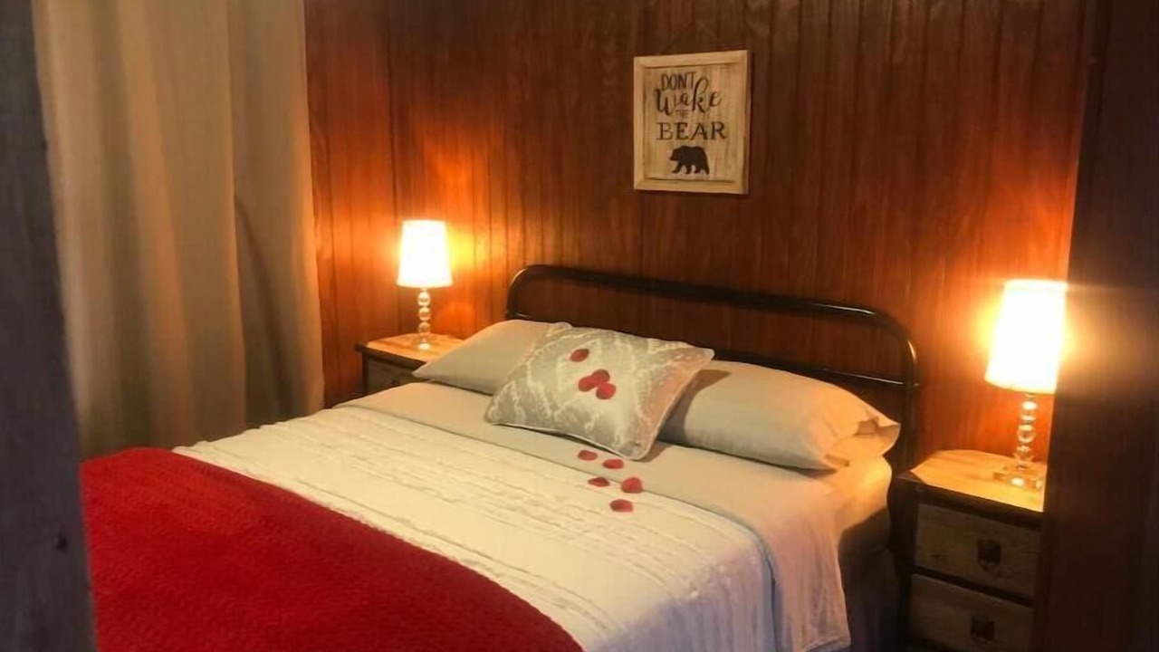 Photo of Bedroom in Pickens