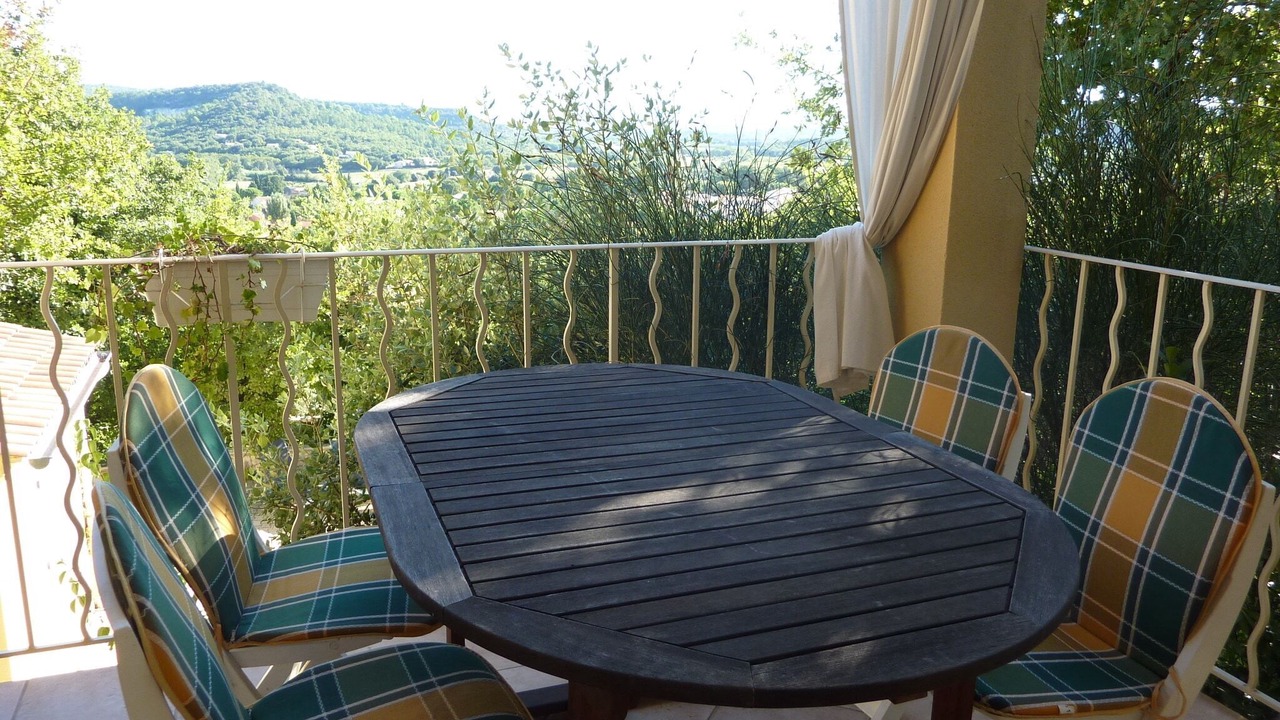 Photo of Patio Balcony in Saint-Paul-Trois-Chateaux