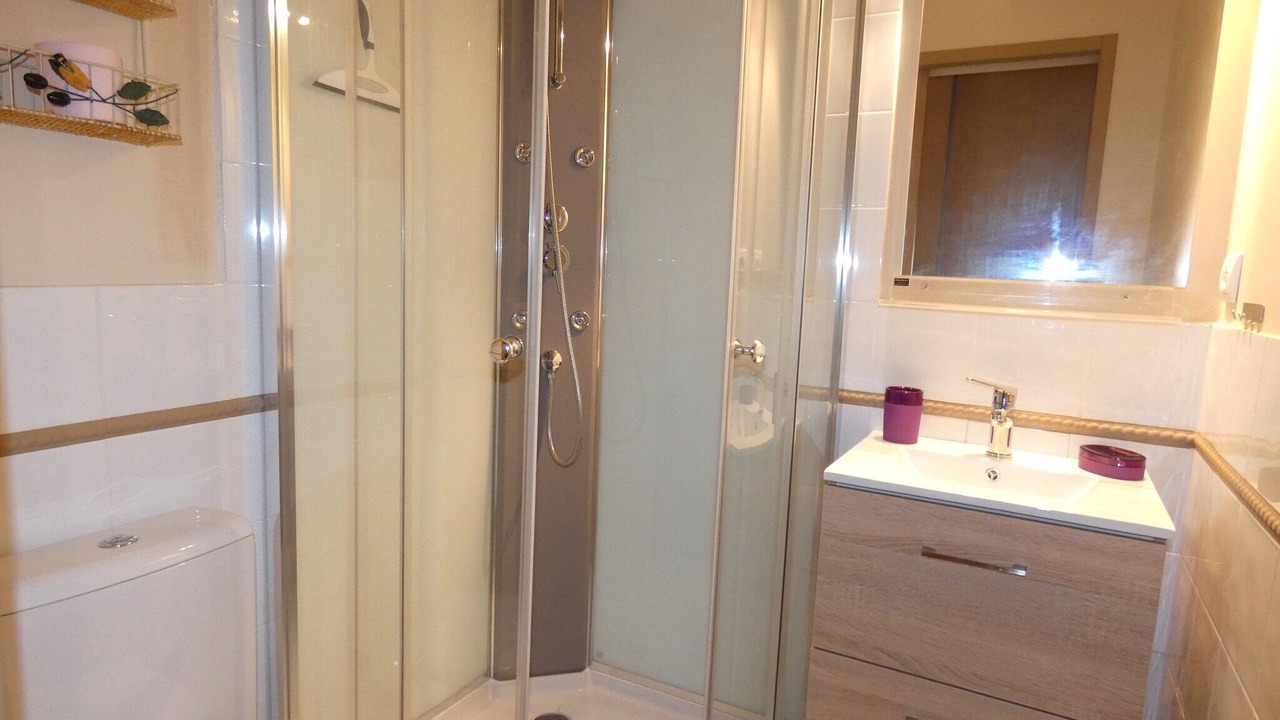 Photo of Bathroom in Saint-Paul-Trois-Chateaux