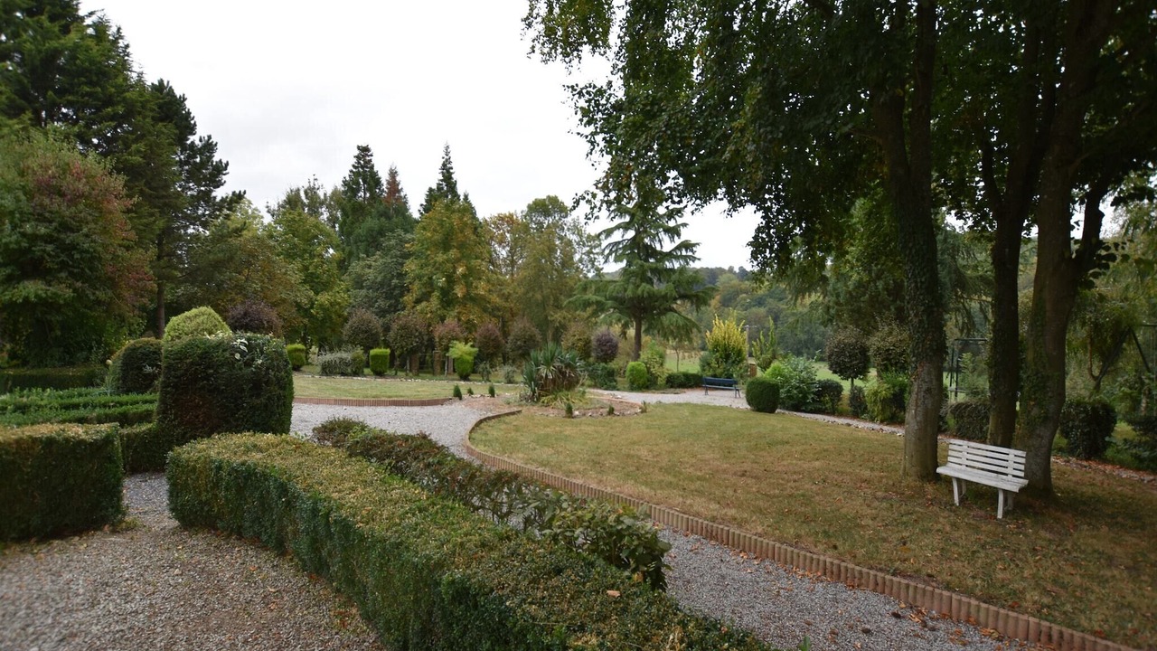 Photo of Outdoor in Englancourt