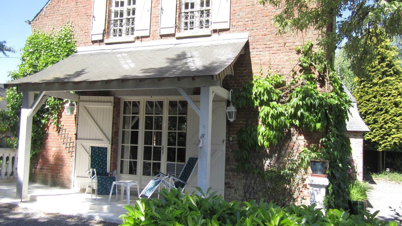 Photo of Outdoor in Englancourt