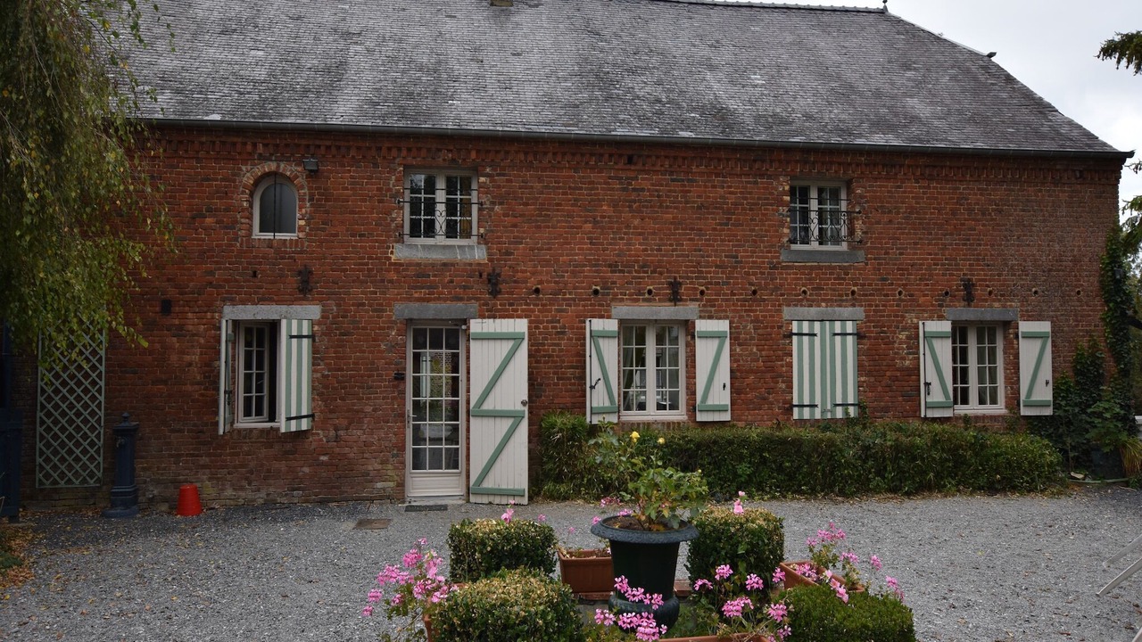 Photo of Outdoor in Englancourt