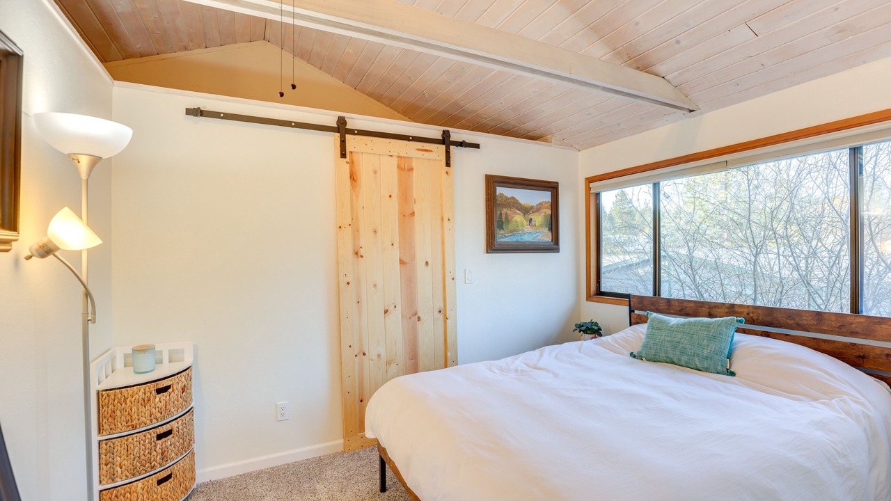 Photo of Others in Deschutes River Woods