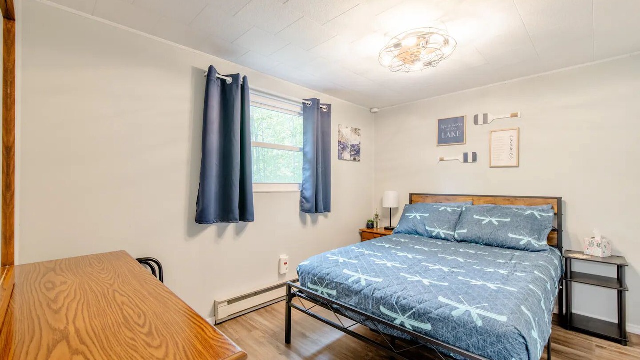 Photo of Bedroom in Pocono Lake